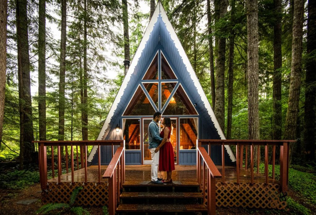 mt. rainier engagement photo session at airbnb in ashford, washington.
